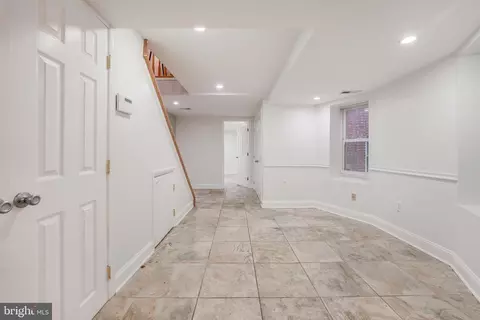 Living - 27 Todd Pl NE, Washington, DC 20002 photo 6 of 7