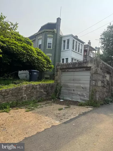 236 Randolph Pl NE, Washington, DC 20002 photo 5