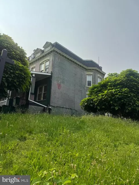 236 Randolph Pl NE, Washington, DC 20002 photo 3