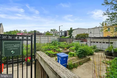 View/Area - 440 12th St NE #8, Washington, DC 20002 photo 1 of 1