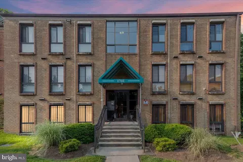 1701 Gainesville St SE #101, Washington, DC 20020