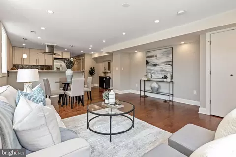 400 21st St NE #1, Washington, DC 20002
