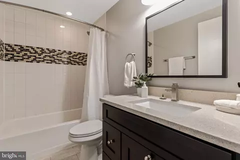 400 21st St NE #1, Washington, DC 20002 photo 17