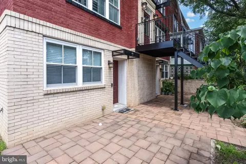 400 21st St NE #1, Washington, DC 20002 photo 4