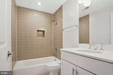 1448 Harvard St NW #2, Washington, DC 20009 photo 15