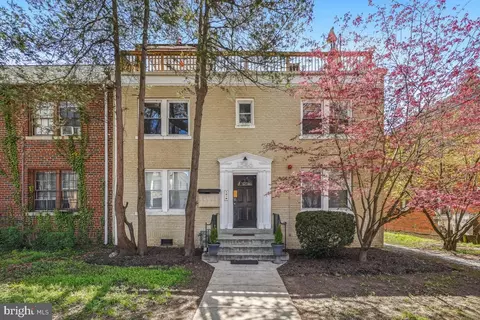 1346 Nicholson St NW #101, Washington, DC 20011