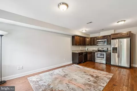 1332 Levis St NE, Washington, DC 20002 photo 7