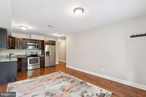 1332 Levis St NE, Washington, DC 20002 photo 9