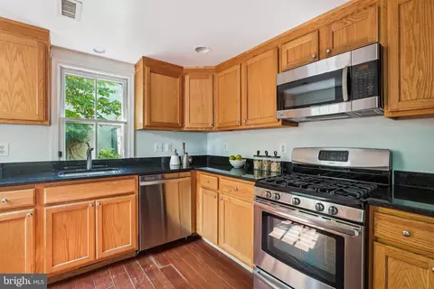 Kitchen - 927 G St SE, Washington, DC 20003 photo 1 of 1