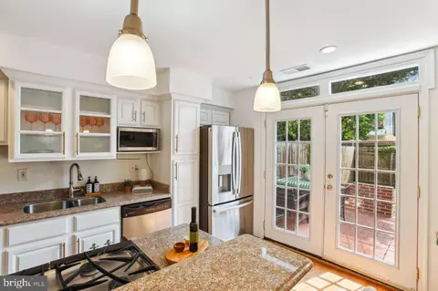 336 6th St SE, Washington, DC 20003 photo 14