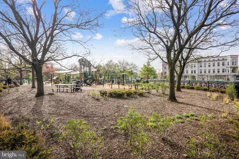 336 6th St SE, Washington, DC 20003 photo 38