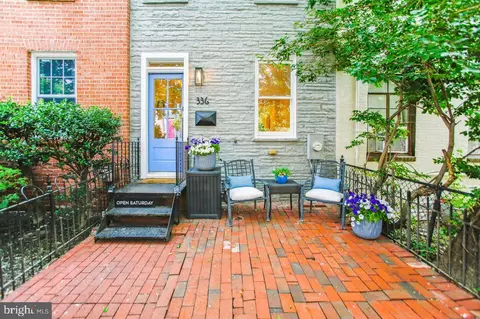 336 6th St SE, Washington, DC 20003 photo 2