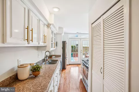 336 6th St SE, Washington, DC 20003 photo 11