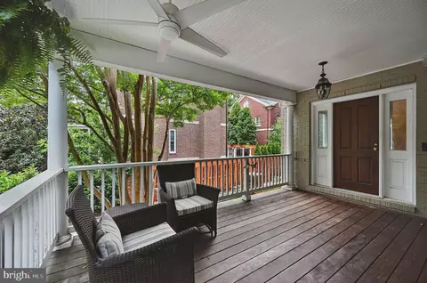 Exterior - 1646 Foxhall Rd NW, Washington, DC 20007 photo 6 of 6