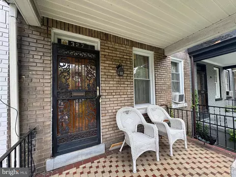327 Bryant St NE, Washington, DC 20002 photo 2