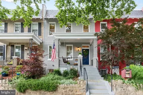 1706 E Street St SE, Washington, DC 20003