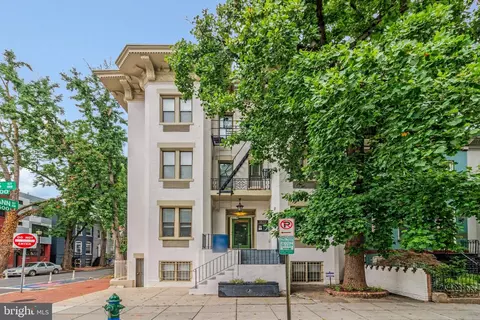 1822 NW 15th Nw 15th St NW #202, Washington, DC 20009