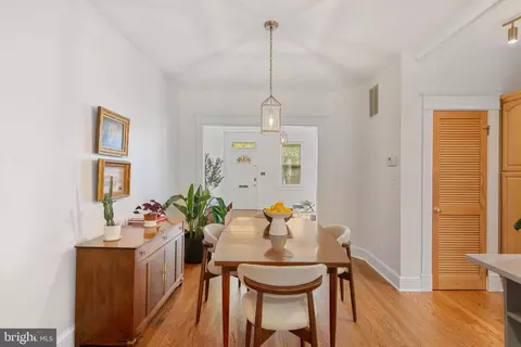 Dining - 2009 37th St NW, Washington, DC 20007 photo 3 of 3