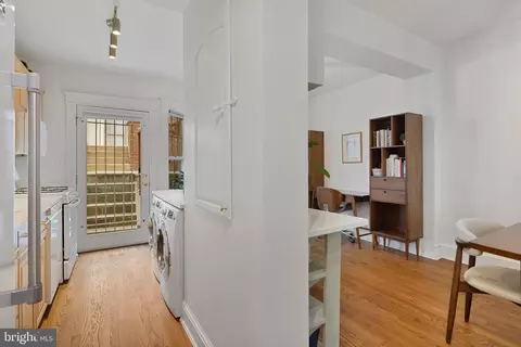 Entry Way - 2009 37th St NW, Washington, DC 20007 photo 1 of 3