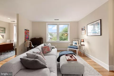 317 10th St NE #13, Washington, DC 20002 photo 6