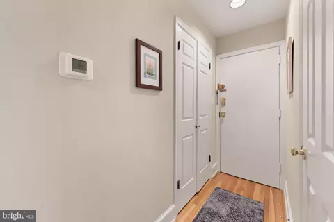 317 10th St NE #13, Washington, DC 20002 photo 4