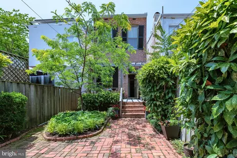 244 8th St SE, Washington, DC 20003 photo 23