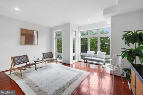 Living - 509 M St NE #4, Washington, DC 20002 photo 2 of 2