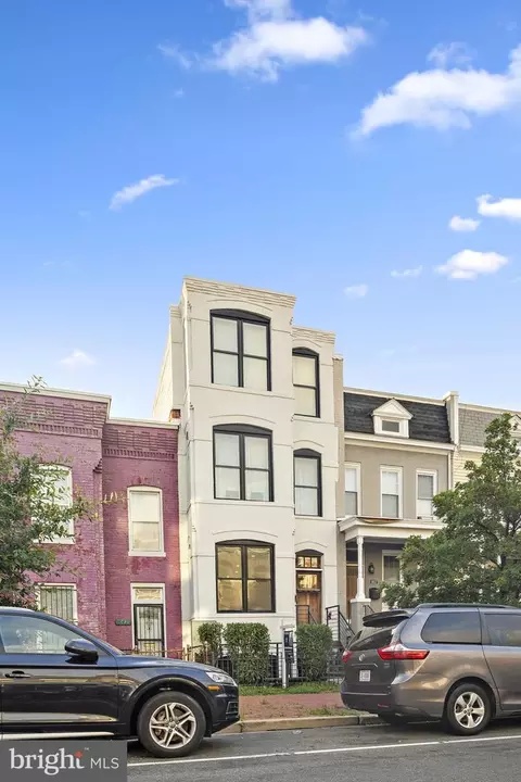 Exterior - 1019 4th St NE #A, Washington, DC 20002 photo 4 of 9