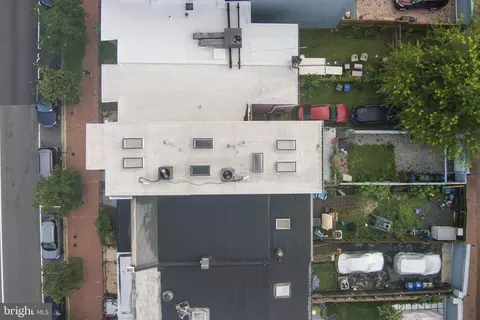 View/Area - 1019 4th St NE #A, Washington, DC 20002 photo 2 of 3