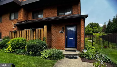 3418 Summit Ct NE #3418, Washington, DC 20018