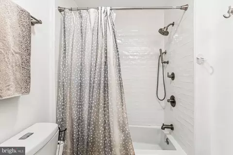 423 5th St SE, Washington, DC 20003 photo 39