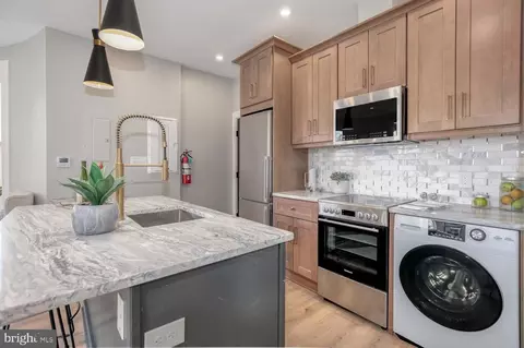 Kitchen - 1634 S Street St NW #3, Washington, DC 20009 photo 4 of 4