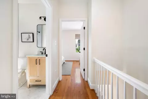 Entry Way - 234 V St NE, Washington, DC 20002 photo 3 of 6