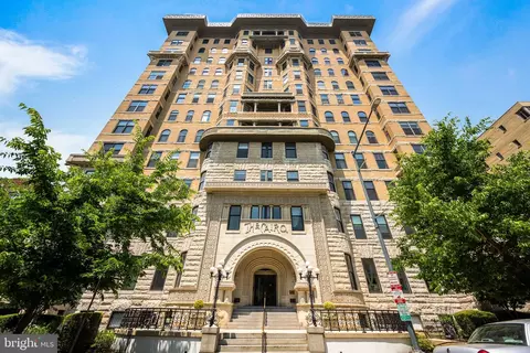 1615 Q St NW #1001, Washington, DC 20009