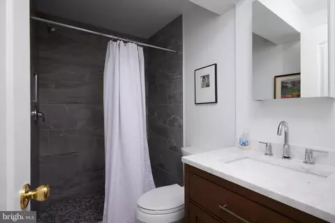 3238 P St NW, Washington, DC 20007 photo 16
