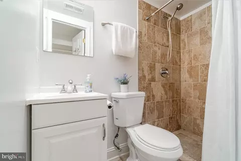 1933 Lincoln Rd NE, Washington, DC 20002 photo 30