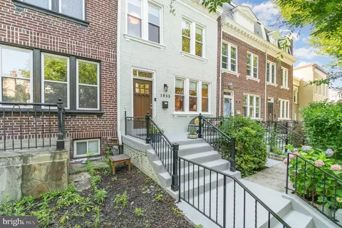 1933 Lincoln Rd NE, Washington, DC 20002 photo 2