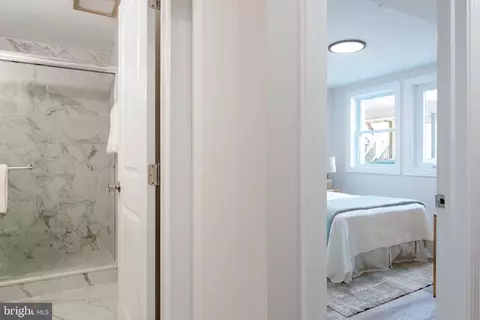 Entry Way - 1616 C St NE, Washington, DC 20002 photo 15 of 18