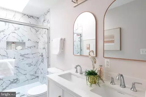 Bath - 1616 C St NE, Washington, DC 20002 photo 1 of 3