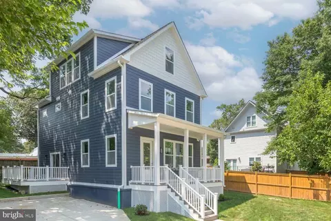 1615 Irving St NE, Washington, DC 20018