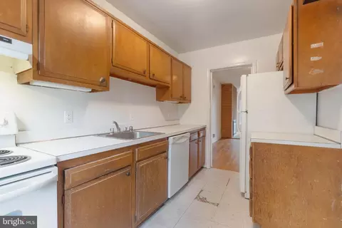 Other - 542 7th St SE, Washington, DC 20003 photo 3 of 4