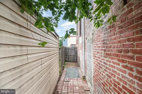 912 7th St NE, Washington, DC 20002 photo 28