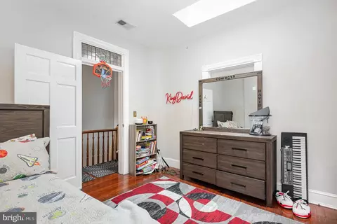 912 7th St NE, Washington, DC 20002 photo 17