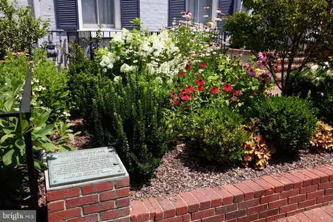 320 A St NE, Washington, DC 20002 photo 29