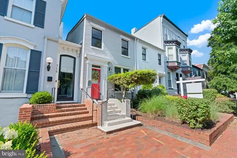 320 A St NE, Washington, DC 20002 photo 36