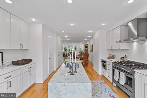 320 A St NE, Washington, DC 20002 photo 5