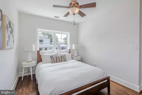323 18th Pl NE, Washington, DC 20002 photo 23