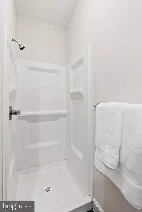 745 Gresham Pl NW, Washington, DC 20001 photo 18