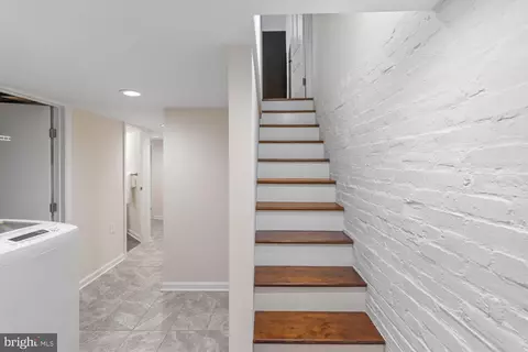 745 Gresham Pl NW, Washington, DC 20001 photo 29