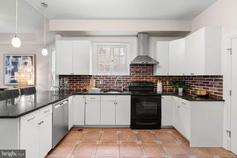 745 Gresham Pl NW, Washington, DC 20001 photo 11